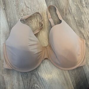 SKIMS Soft Beige Bra